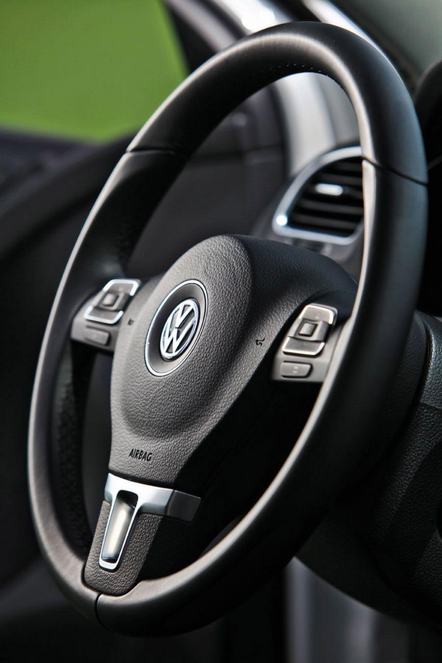  Volkswagen Golf SC 200 by Sportec 2009 года  (фото 10 из 25)